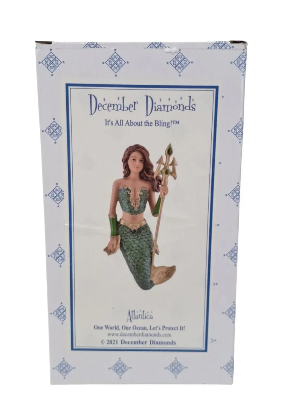 December Diamonds Atlantica Ornament